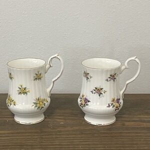 Royal Windsor Bone China Mugs Yellow Mimosa‎ & Purple Floral Gold Rim England 2